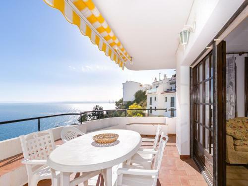Apartamento Roses, 2 Dormitorios, 4 Personas - Es-228-106