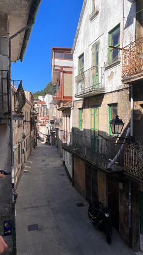 A De Juan - Tres Marias Apartments