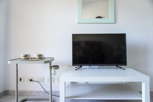 Apartamento Modern Studio Close To The Beach With Pool