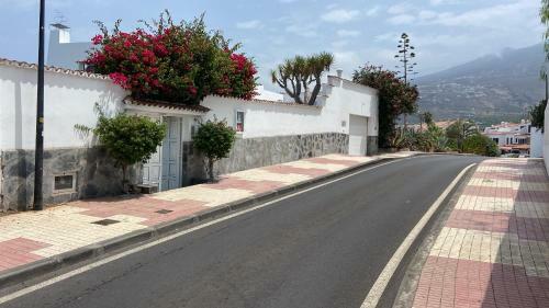 Villa Oasis La Paz - Bencomo Apartment - Adults Only