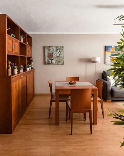 Apartamento Marti�nez Playa: Coastal Location