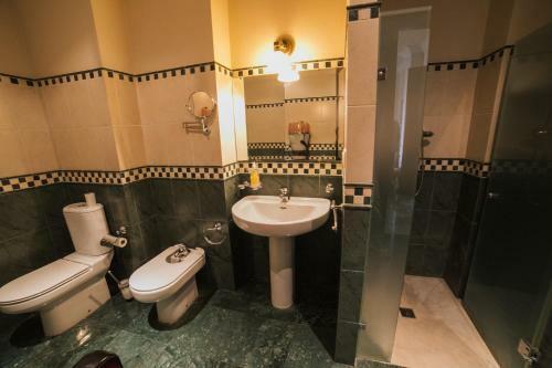 Bed & Breakfast Andalusian Palace
