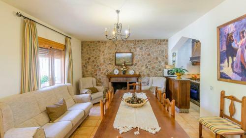 Cortijo Aurelia Pozo Alc�n By Ruralidays