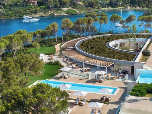 Hotel Ikos Porto Petro