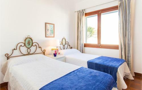 Nice Home In Portocolom With Outdoor Swimming Pool