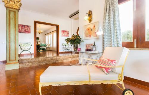 Nice Home In Portocolom With Outdoor Swimming Pool