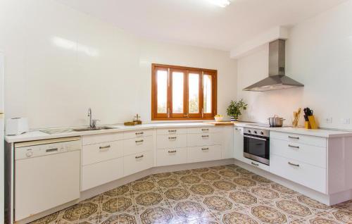 Nice Home In Portocolom With Outdoor Swimming Pool