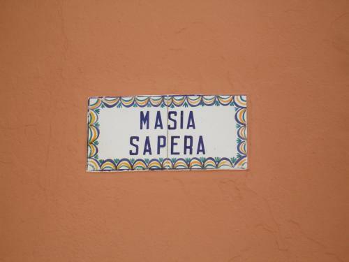 Agroturismo Masia Sapera