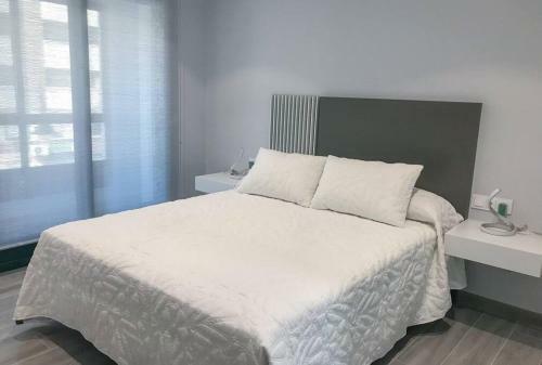 Apartamento Sakura Homes Ponferrada Centro 8 Plazas
