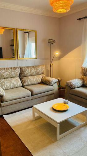 Hostal Eden Garden B&B