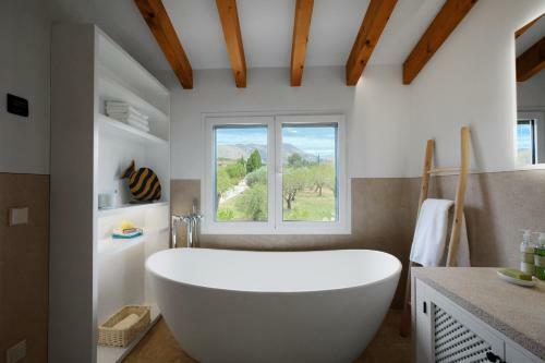 Villa Ca Na Bennassar Pollensa - By Emerald Stay