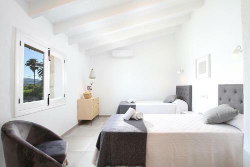 Superb Pollensa Villa - 5 Bedrooms - Villa Fiorever - Mountainside Views - Pool Table