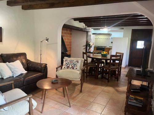 Villa Estel - La Goleta Villas