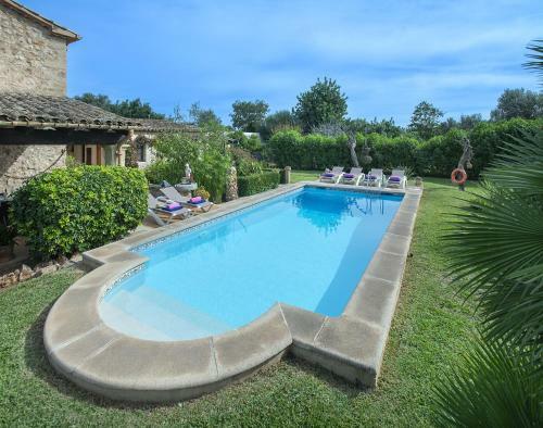 Owl Booking Villa Can Bandera - Rustic Stay