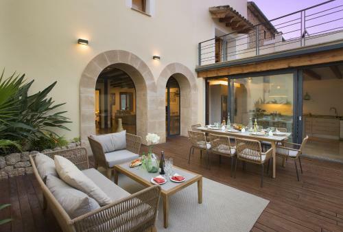 Owl Booking Villa Alvarez - Luxury Retreat