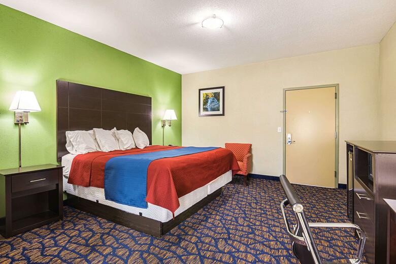 Motel Rodeway Inn And Suites Ithaca