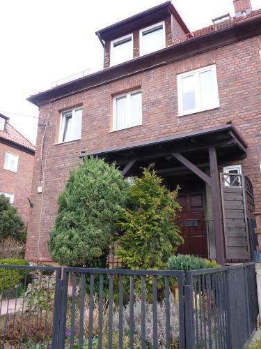 Albergue Folks Village Plowce House