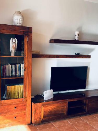 Villa Lovely Adas Home