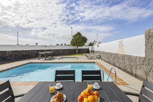 Villa Bezanilla - Villasexperience