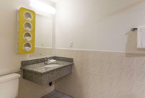 Motel 6 Concord