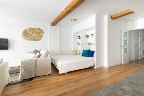 Incre�ble, Amplio, C�modo Y C�ntrico Apartamento