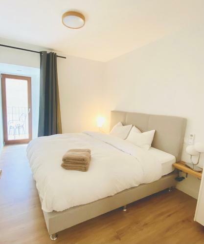 Hotel Apartment With 2-en Suite Bedrooms