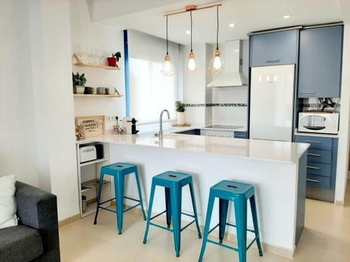 Big Terrace In Modern Apartment Close To The Beach