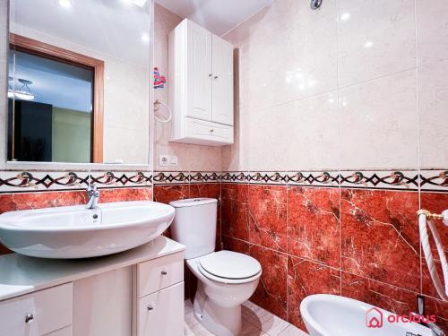 Apartamento Vistoso Y Colorido