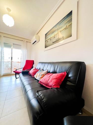 Renovated Apartment On The First Line