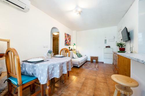 Zen�a Beach Violetas Apartment