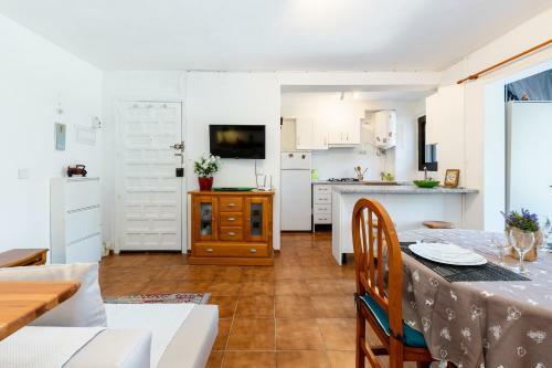 Zen�a Beach Violetas Apartment