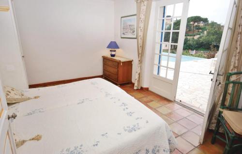 Holiday Home Avenue Du D�barquement
