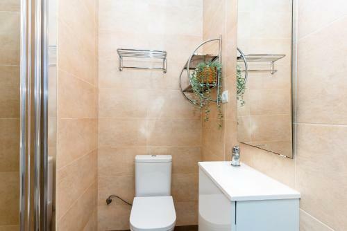 Villa Senia, Close To Sitges With Private Pool