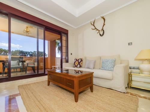 Cubo's Marbella Apartment Golf & Parking