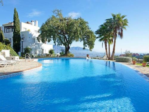 Apartamento Beautiful Holiday Home In Marbella With Shared Pool