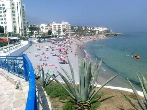 Apartamento Rivas, Junto A La Playa Torrecilla Nerja