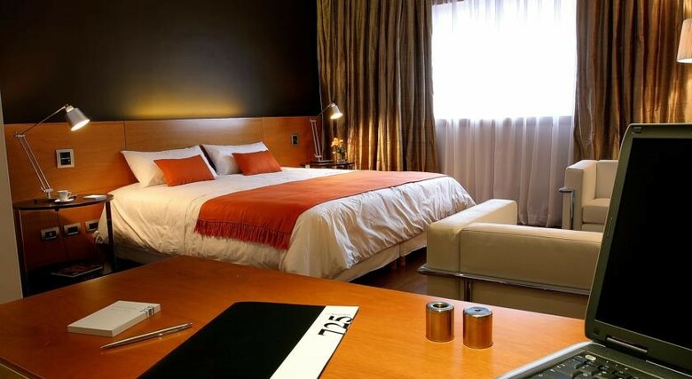 Hotel 725 Continental