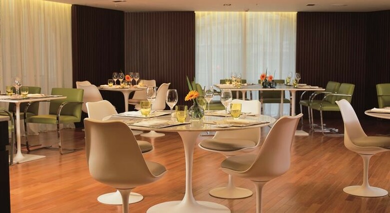 Hotel 725 Continental