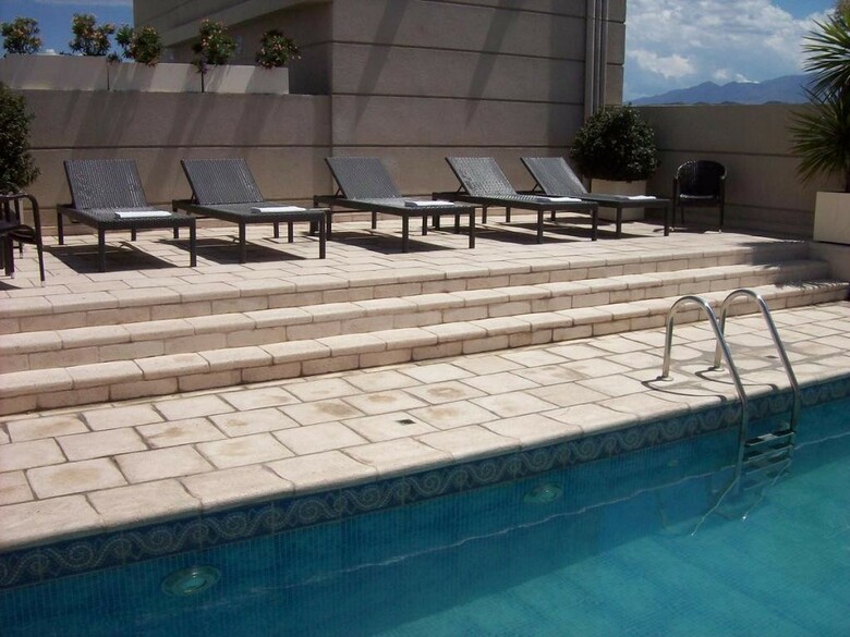 Amerian Executive Hotel