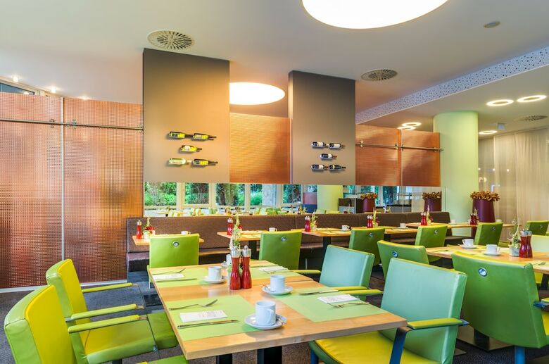 Hotel Woehrdersee Mercure