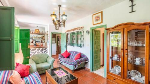Casa Maracuy� Nerja By Ruralidays