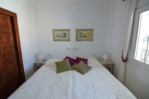 Apartamento Edf. Almijara 7�p Eurosur