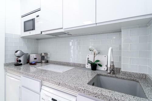 Silver Horizon Luxury Apartment