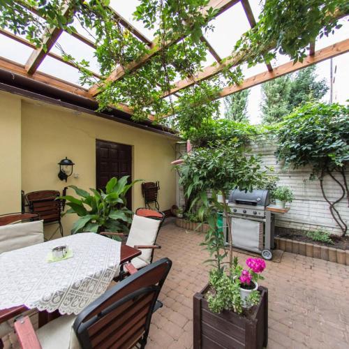 Kajzer Hostel