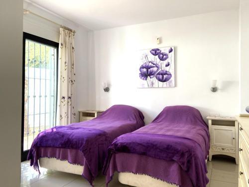 Villa Moraira, 4 Dormitorios, 8 Personas - Es-216-30
