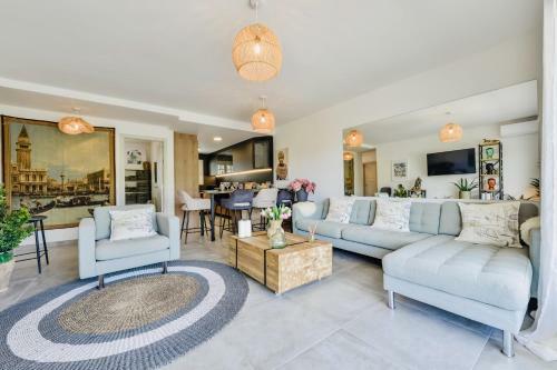 Luxury Apartment Seaside Bay