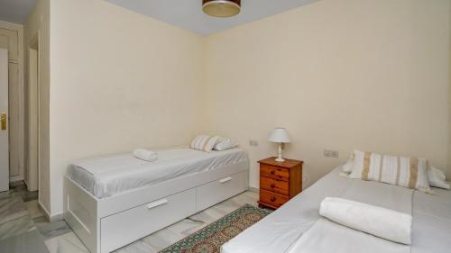 Lovely Riviera Apartment With Pool Ref 82