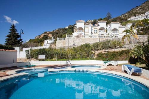 Cosy Townhouse Mijas With Views