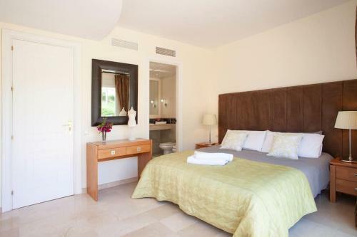Apartamento Mediterranean Townhouse Calagolf