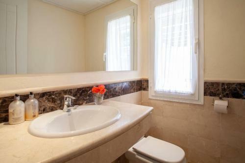 Apartamento Mediterranean Townhouse Calagolf